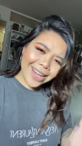 On the 1 day a week that I play with makeup🤣 #fyp #indoorworkout #toosieslide #freezeframe #foryou #xyzbca #blanketlife