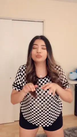 When you need energy all you need to do is TikTok lol 😂 #fyp #tiktokmom #MomsofTikTok #foryou #latina #dance #brake #college101 #coolmom