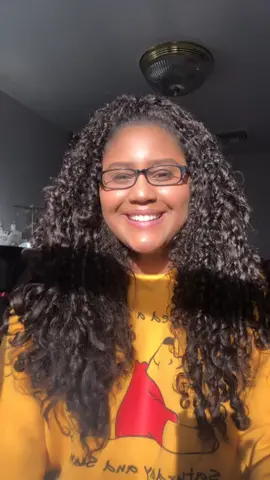 I love my curls and couldn’t trade for anything else!! #fyp #workdistractions #petlife #siblingcheck #curlyhair what do you love about yourself? #pass