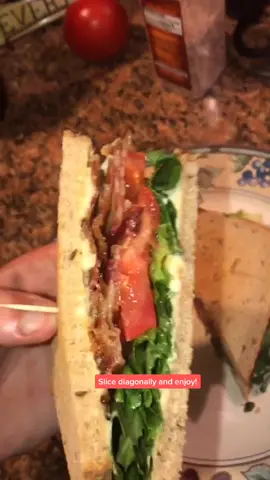 BLT.. easy and amazing. #fyp #foryou #lunch #quarantinecooking