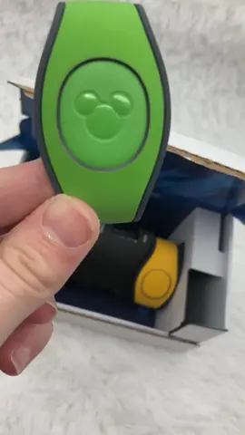 How our Magic Band Buddies work! Link in bio! #magicbandbuddies #babyyoda #magicband #disneyaccessories #starwars