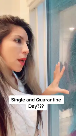 #singlelife #quarantinelife #80s #over30 #30s #single #socialdistancing #covid19 #covid19funny #reallifeathome #stayhomestaystrong #fyp #foryou