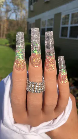 How to do my cracked ice nail design❤️ #nailtutorials #nailvids #nails #icemeout #squarenails #trendynails #glitter #glitternails #trendynails
