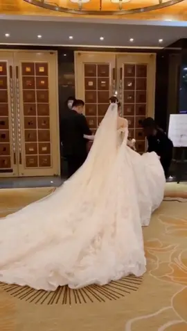 After 8 years in love,finally we got married🥰Please share with me your love story,the most touched I will reply by video🥰#weddingdress #weddingday