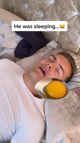 He was asleep😂... wait till the end @repnicktv #fyp #fy #4u #foryou #foryoupage #foryoupagethis #viral #tiktok