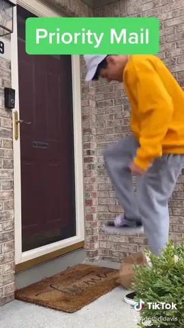 How Shipping Company’s Deliver Packages 📦 🤦🏽‍♂️😂 let me know if I missed any #fyp #foryou #foryoupage #funny