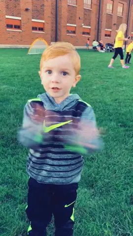 Oldie but a goodie ♥️🥰 #mygodissobig #christian #christiantiktok #fyp #momlife #over30 #MomsofTikTok #gingerbaby #redhead