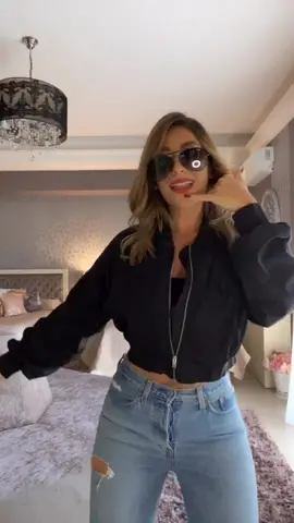 NEW DANCE 🖤🕶 #tiktok #timtokfamous #makemefamous #pickywithmywomen #dancechallenge #addisonrae #dance