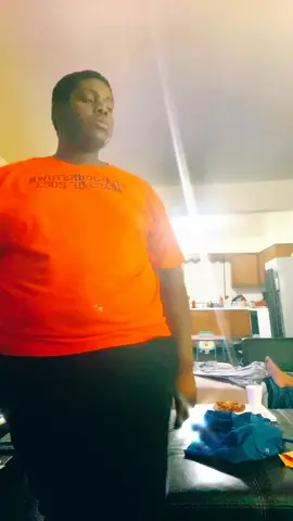‼️NEW DANCE ALERT‼️ BOREDOM + COVID= MAKE DANCES😌#MMMDrop #goingpro #fyp #foryou #foryoupage #viral #xyzbca #challenge #gay #randomthings