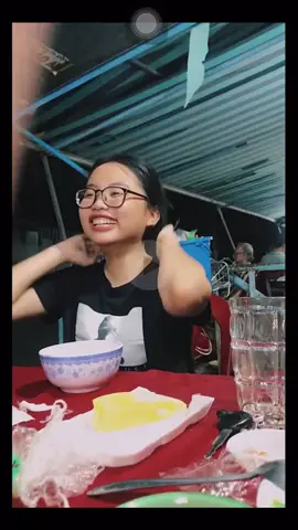 Coi lại tự thấy mình xàm 😅 #tuinoixam #phuongmychi #funny