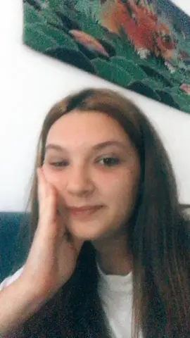 #greenscreen amatemi😂❤️ @sofiaadarienzoo @virginialavezzoli56 @_llucreziaa_  sasa❤️❤️ #neipertee #tiktok #friends