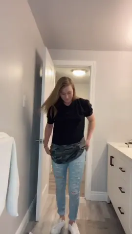 This is more my dancing level 😆👍 #learnfromme #lgbt #lesbian #foryoupage #tiktokdance