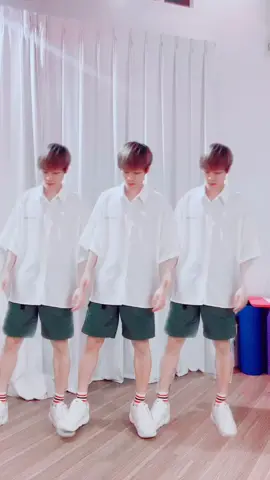 #廣場舞 聽說猛男一看就會😂 #一看就會 #sexy舞 #猛男秀