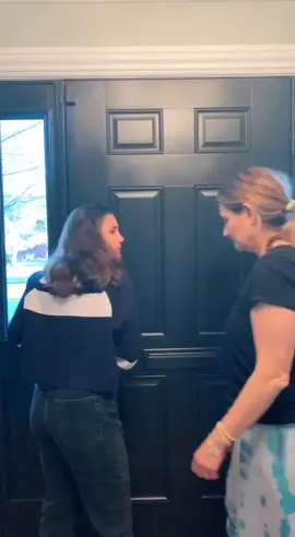 don’t bother... #fyp #ChipotleSponsorMe #may4th #littlesister #MomsofTikTok #thereforyou #sistergoals #sisterdrama #fightwithmom #isurrender #loyalty