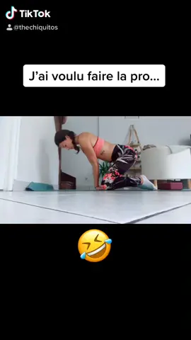 Quand tu essaies de faire une posture pour la première fois #fail #yoga