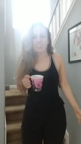 when your daughter thinks you're cringy but you wake up to more VIEWS than her! #coolmomsoftiktok #millennials #fyp #foryoupage #MomsofTikTok #over30