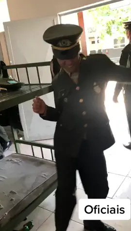 Alojamento dos oficiais. Hahahaha #exercitobrasileiro #teampolicial #concursopublico