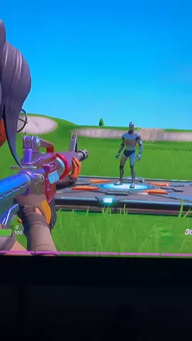 #fortnite #AR #aim #damage this is how it feels right or no￼