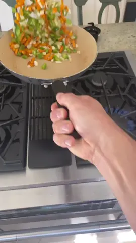 Do you Pan Flip?! #learnfromme #foodfam #cook #Recipe #tiktokrestarea