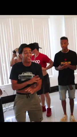 Nelk meets the tik tokers! Fullvideo!! In mybiooooo:)