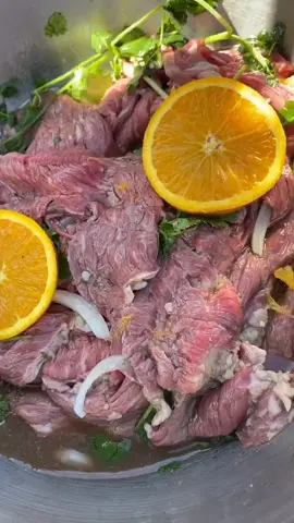 HOW TO MARINATE CARNE ASADA || COMO MARINAR CARNE ASADA 🥩🍋#EatEmUp #carneasada #comomarinar #learnhowtocook #CookingHacks #fypage #foryou #parati