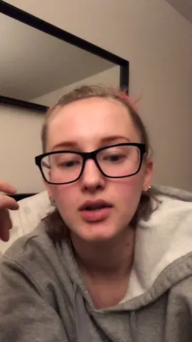 serious question how do the non nose bump people keep their glasses from slipping? Do u just push me up all day? #question