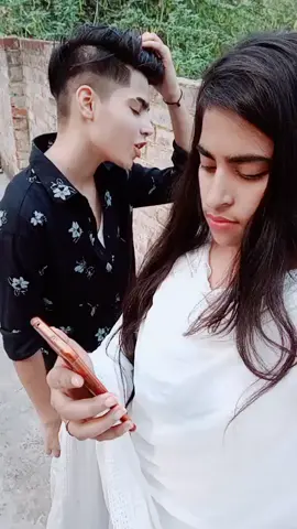 😂😂😂kb se is sound pr video bana tha aj bana liya@shnayakha12 #foryoupage #foryou #useduetwithsheenu #sheenu #tiktokindia #fyp #rateyourlooks