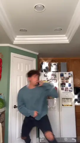 So I guess I’m trying out these tiktok “dances” now....bad idea whoops #fyp #LearnOnTikTok #favoritememories #got2bhome #SoapBop #foryoupage #4you #4u