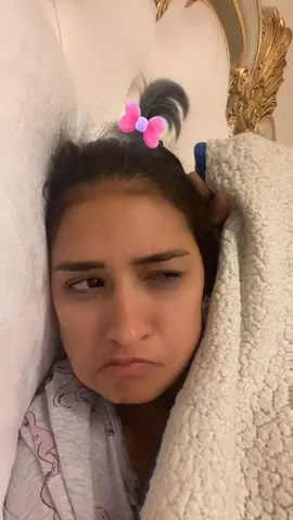 Essa aí não quer saber de banho 😂😂😂 #simonemendes #simoneses