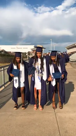 This was a hot mess because we couldn’t hear but We graduated!!🐾💙@skyann17 @nico1eodeon#fyp#foryou#senior2020