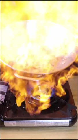 Almost put on fire my House🤫 PENNE alla VODKA!😋 #food #vodka #onfire #pennevodka #cooking #fyp #foryou #foryourpage