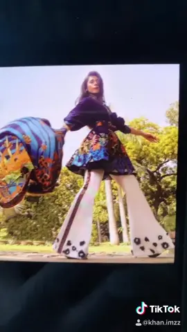 Expectation vs reality #expectationvsreality #desioutfit #fashioninspo #fashion #funny #pakistanifashion #pakistanioutfits #pakistanitiktok #desigirl