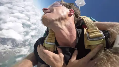 I got high this weekend. Real high. 🤘🏼 #skydiving #fyp #memorialdayweekend #fypage