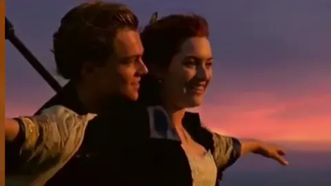 This made me tear up while making this edit😥 #Jackdawson #rosedewittbuckater #Titanic #Katewinslet #leonardodicaprio #fyp