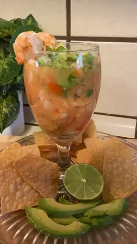 COCTEL DE CAMARON🍤SHRIMP COCKTAIL la receta a más detalle en mi canal!!! #fypage #ratethings #parati #shrimpcocktail #cocteldecamaron #youtuberecipes