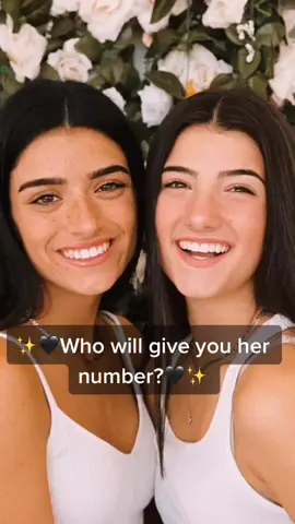 Who will give you her number?💜💫 || @addisonre @charlidamelio || #foryoupage #foryou #fypシ #fyp
