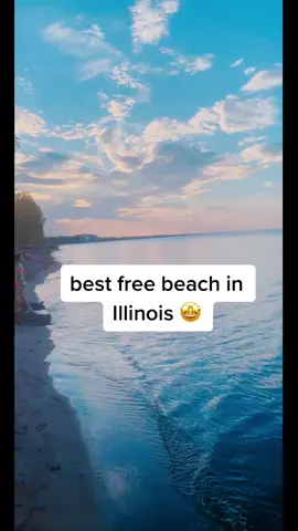 anyone know which beach this is?🏖#illinois #beach #Summer #sunset #foryou #foryoupage #foru #fyp #fy #4u #4y #chicago #vibes #outside #Outdoors #vibe