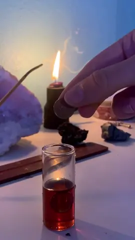 Vous voulez plus de vidéos sur les fées ? 🖤🌙🧚‍♀️#witch #fae #pagan #fees