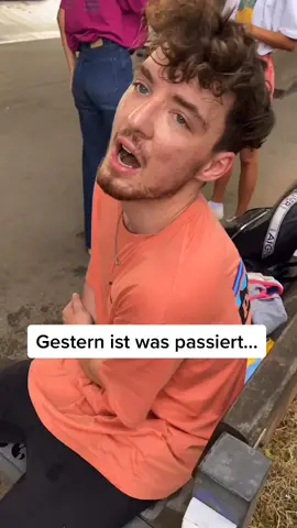 die dümmsten Dinge passieren dann, wenn man sie nicht erwartet... 😤 #skateboard #fail #unfall #aua @heiko ￼@lisaandlena