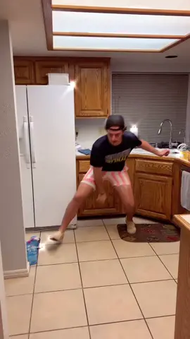 When I’m havasu.... #fyp @chance_sandoval ￼@cristina_chiappini #dance #go #NotOneThing #topflight #fameandpartners