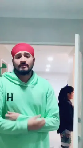 Ehnu ki ho geya 🤣 @harjott_ #teamluther #aucklandvali #brother #sister #luthersiblings