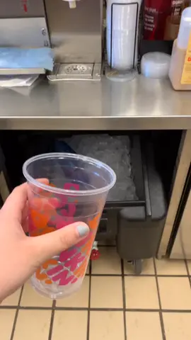 pov: you’re making a caramel iced coffee at dunkin while your co workers yell at you for making a mess #fyp #foryoupage #dunkin #dunkindonuts #coffee