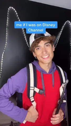pov: you’re the Disney channel producer yelling at me for not drawing the Mickey Mouse logo right #foryou #foryoupage #4u