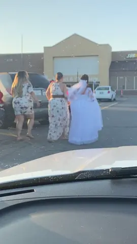 People of Walmart #walmart #crazies #covid19 #wedding #wat