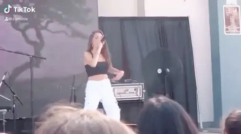 Here is one of my fav concert of Madison beer (song:dead)@madisonbeer #concert#fav#viral#fypシ