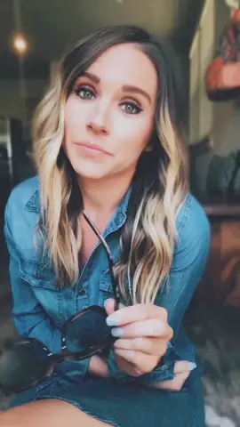 Just keep scrolling if you can’t hang, because I’m the queen of both 🤣  #MomsofTikTok #bad #words #truth #gettoknowme #life #dirtyjokes