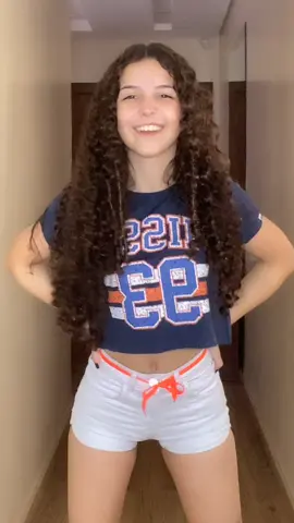 Dc: @biavitolo • me marquem nas dancinhas de vocês que eu estou tentando fazer tudooo (não esqueçam de me seguir no inst)
