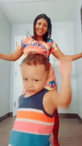 Este mi hijo 😀nunca me deja hacer mis vídeos tranquila 😂🤣#mylitleboy #fannyvideo #metichechallenge 🥰😍😍