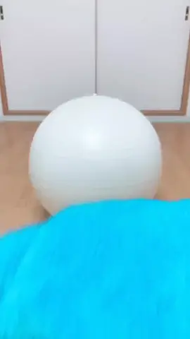 バランスボールに毛生やしてみた #バランスボールカバー #ばらんすぺっと