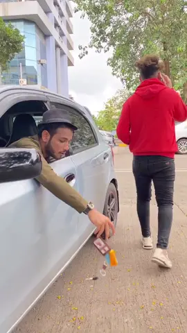 Yeh sahi wakht hai logo ki madad karne ka🙌🌎 #foryou #helpothers #team99 #arbulover #content #humanity #originalsound #tiktokindia @mk.beeber